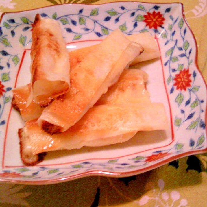ワンタンの皮でほや チーズ 七味マヨ巻き焼き レシピ 作り方 By Yushiyutot 楽天レシピ ワンタンの皮でほや チーズ 七味マヨ巻き焼き レシピ 作り方 By Yushiyutot 楽天レシピ